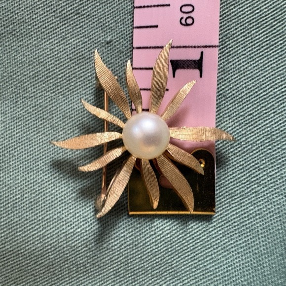14K Gold Vintage Brooch Pearl Flower Floral Pin Sunburst 1" MCM - Picture 8 of 9